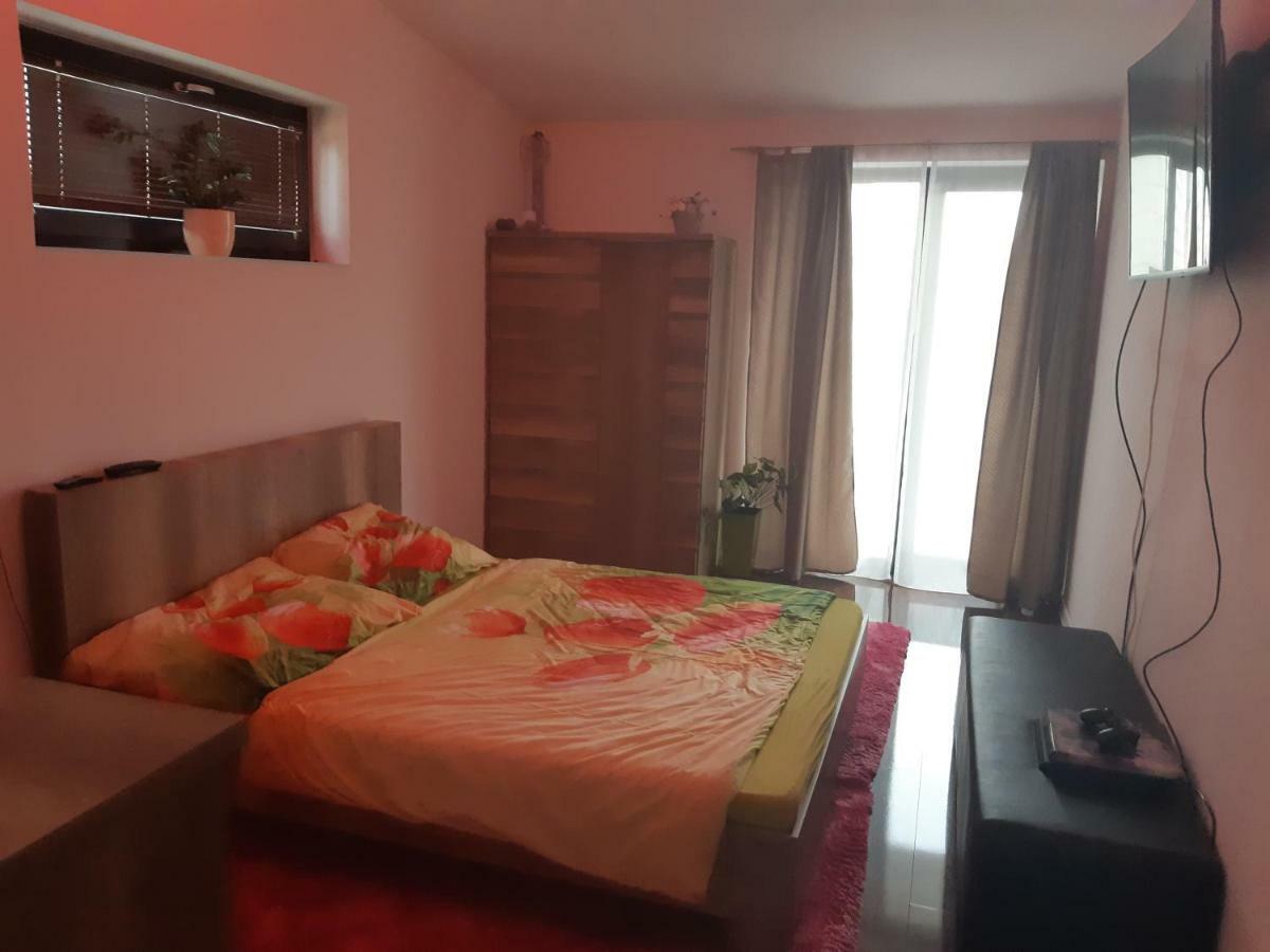 Apartment Pharamis Bešeňová Eksteriør billede